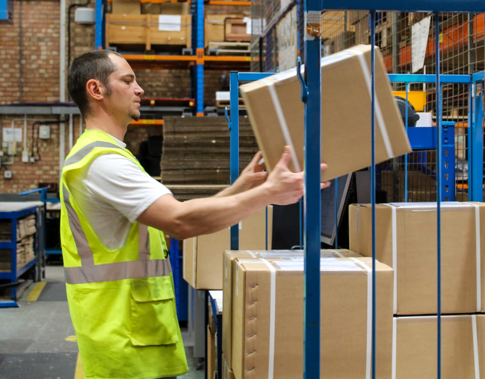 Warehouse operations at Reesink