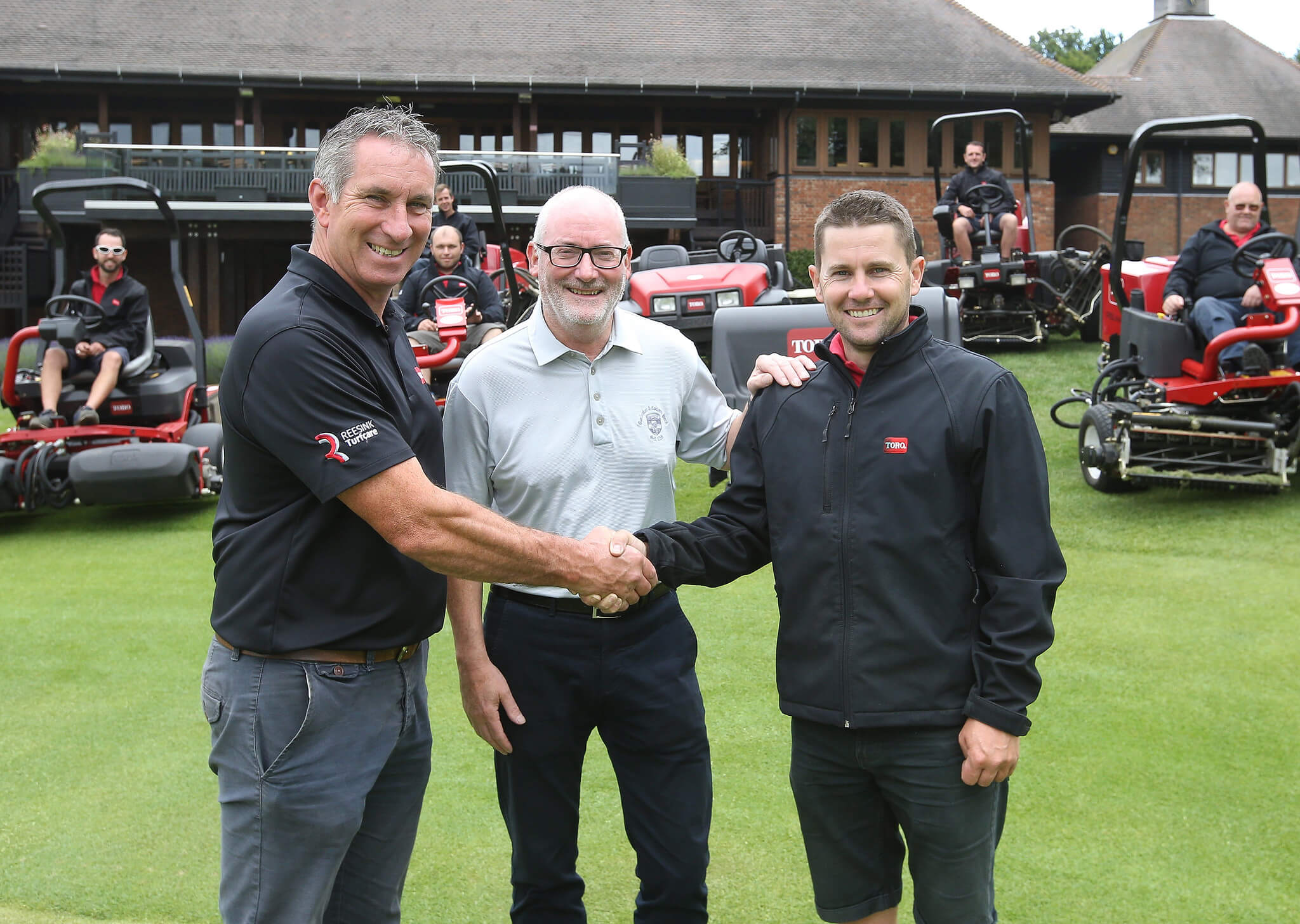 Toro machinery deal signed at Rochester and Cobham Park Golf Club