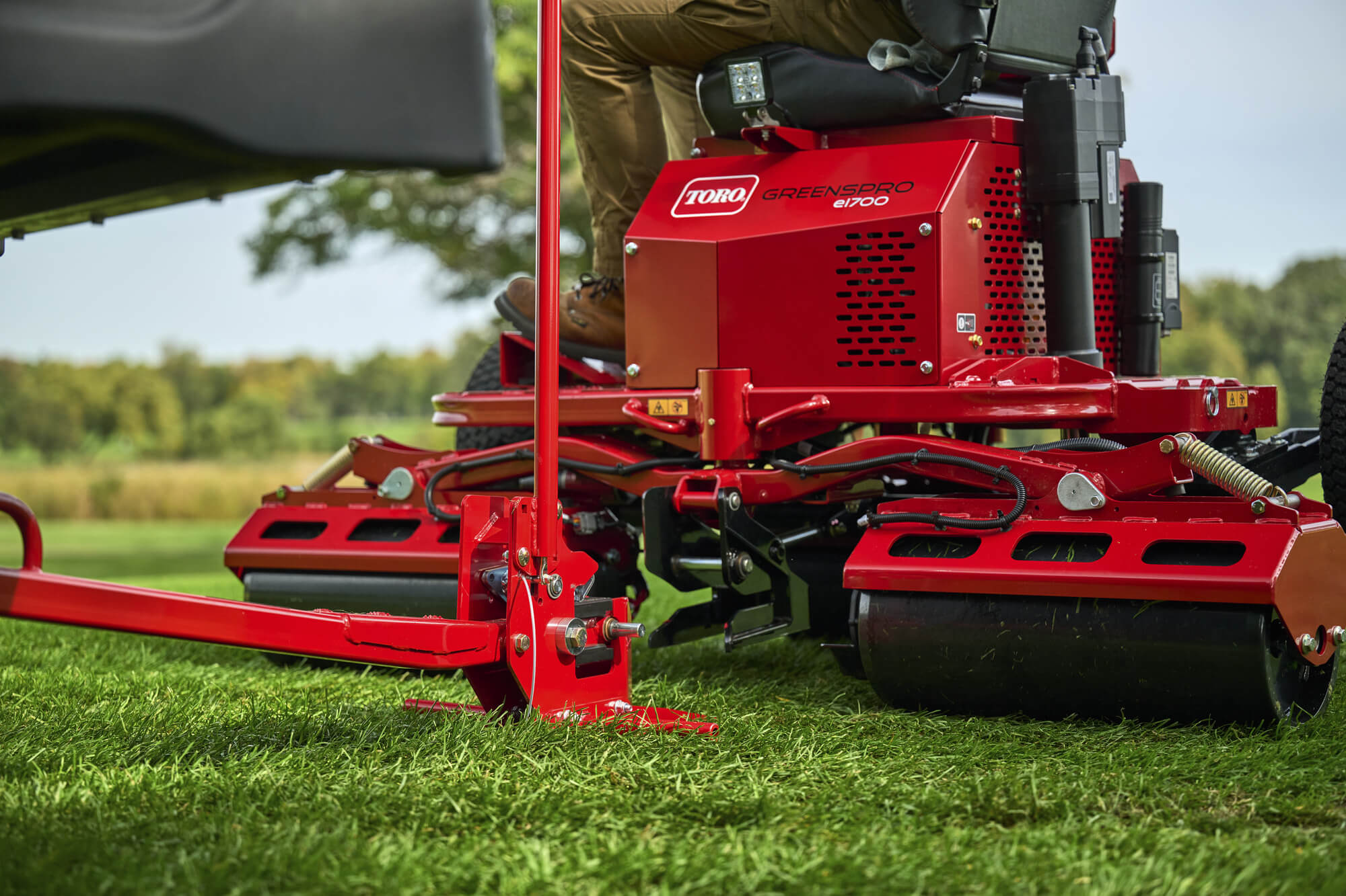 The rollers on a Toro GreensPro e1700 all-electric greens roller.
