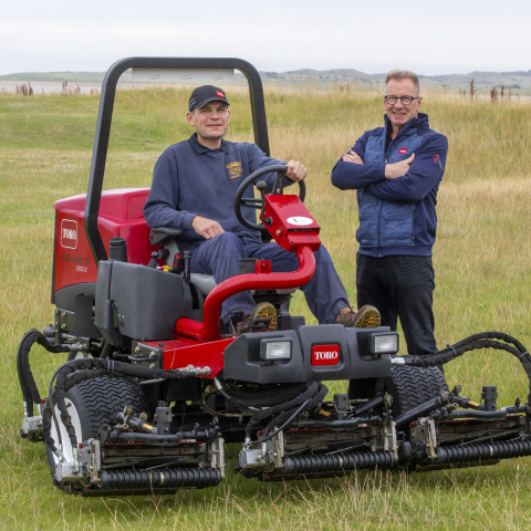 From left: John Arbuckle, head greenkeeper at Kilspindie Golf Club, and Neil Mackenzie, area sales at Reesink Turfcare.