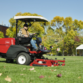 An eVolution for grounds from Toro – the Groundsmaster e3200 will debut at SALTEX 2023.