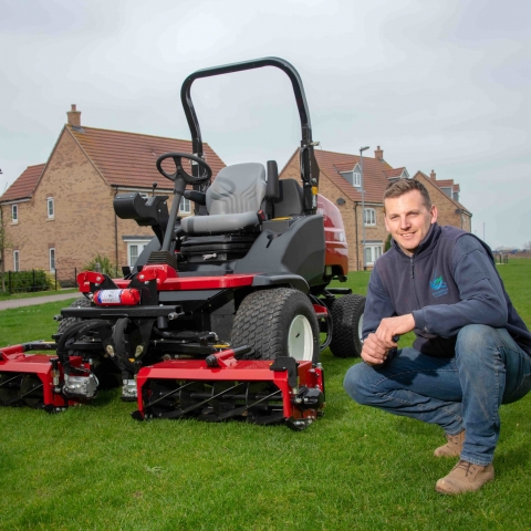Company owner Danny Wright with the Toro LT3340, chosen because of Reesink’s excellent back up service and for its efficiency.