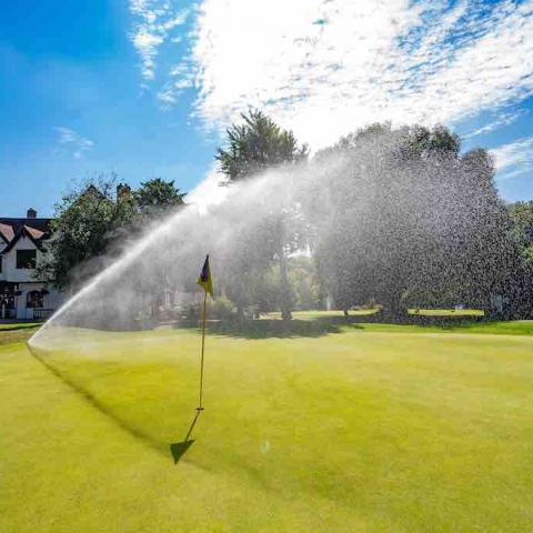 Upminster Golf Club chose Toro for its new irrigation system after seeing the great results it provided other golf courses.