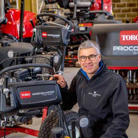 With 30 years’ experience in the industry, Royal Norwich Golf Club’s estates manager Peter Todd knows the importance of winter machinery maintenance.