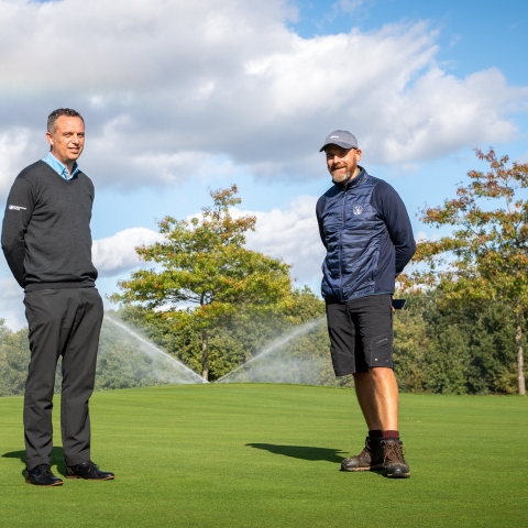 Course manager, Andy Smith, right, with Reesink's Robert Jackson.