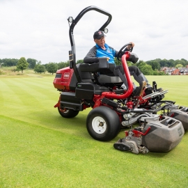 Andy Riley, course manager at Warrington Golf Club, operating the eTriflex 3370 around the course.
